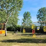 Mobil-home 4 Pers Avec Terrasse A - Api-1-52-574 * Chaille-Les-Marais