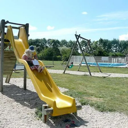 Mobil-home 4 Pers Avec Terrasse A - Api-1-52-574 Chaille-Les-Marais