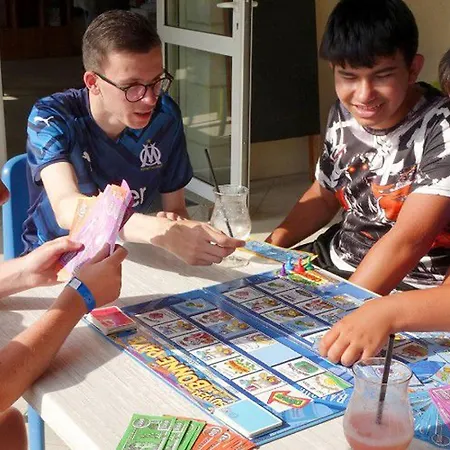 Mobil-home 4 Pers Avec Terrasse A - Api-1-52-574 Campsite Chaille-Les-Marais