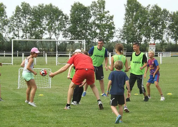 Mobil-home 4 Pers Avec Terrasse A - Api-1-52-574 Campsite Chaille-Les-Marais